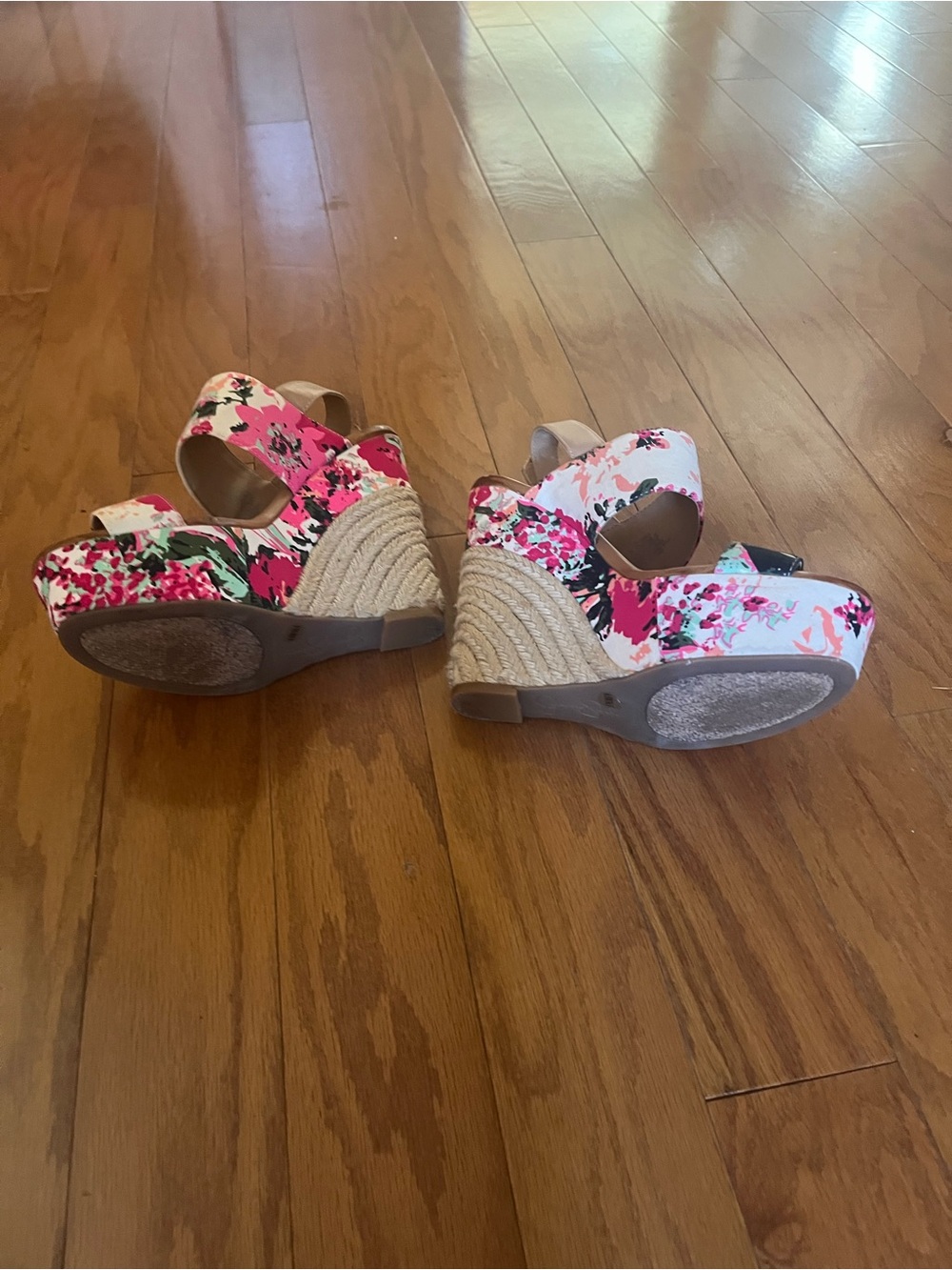 Floral Wedges - Picture 4 of 5